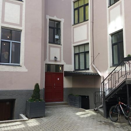 Sunny And Compact Apartment Riga Eksteriør bilde